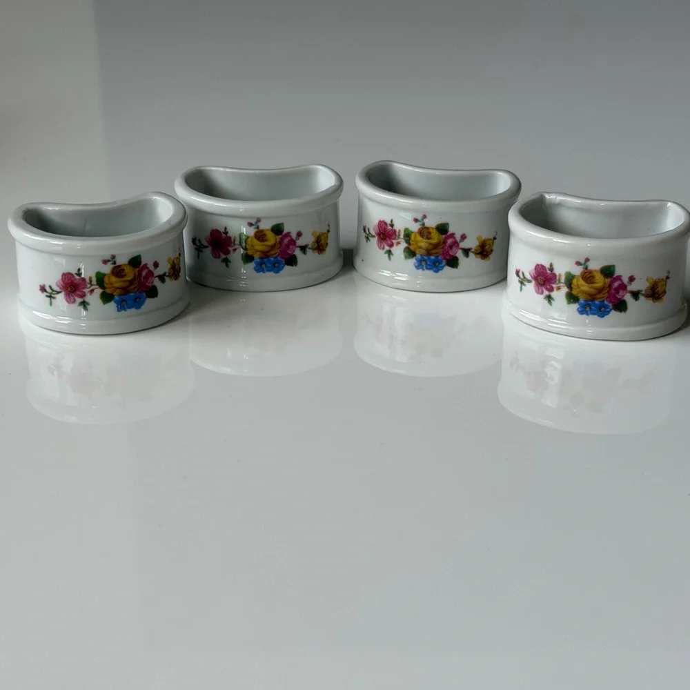 Porcelain Floral Napkin Rings - Set of 4